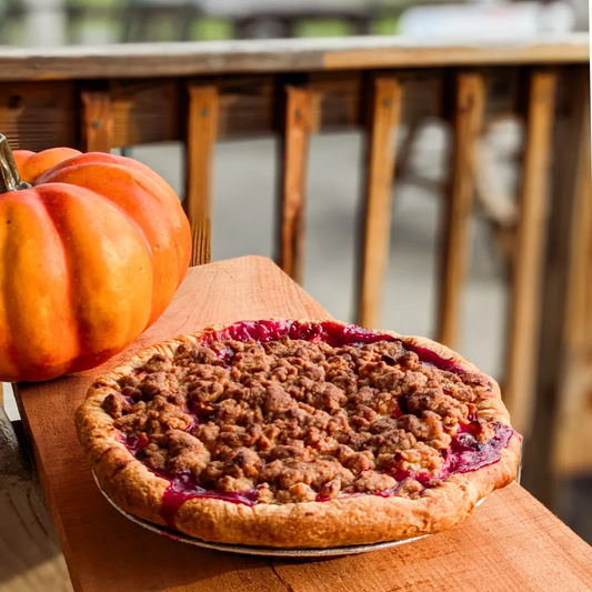 Commonplace Coffee Bakery Offers Pre-Order Pies & Dinner Rolls for Thanksgiving
